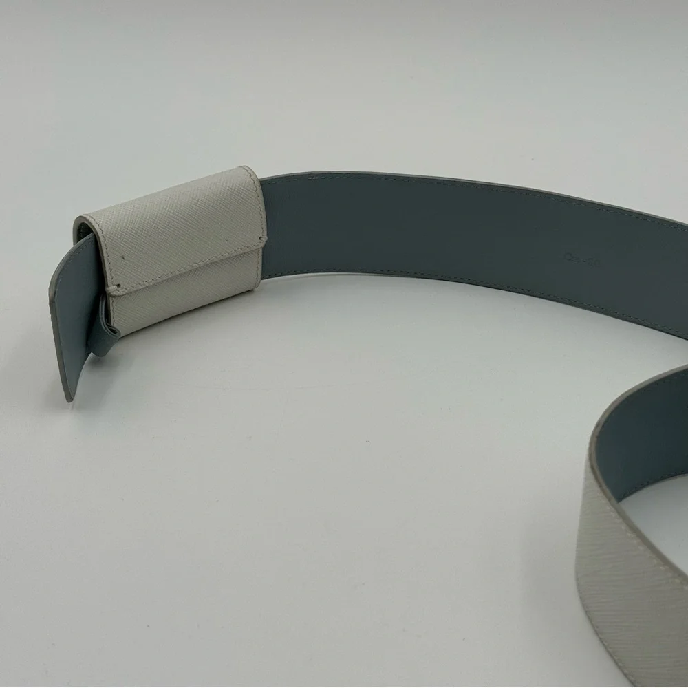 (SOLD) Salvatore Ferragamo Light Gray Fashion Belt (237132) Size 80 - Picture 8 of 12